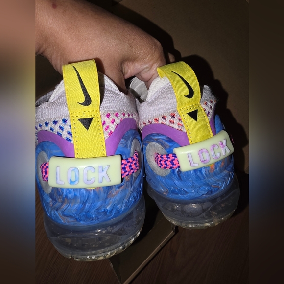 Air Vapormax 2020 FK (GS) - Picture 6 of 10